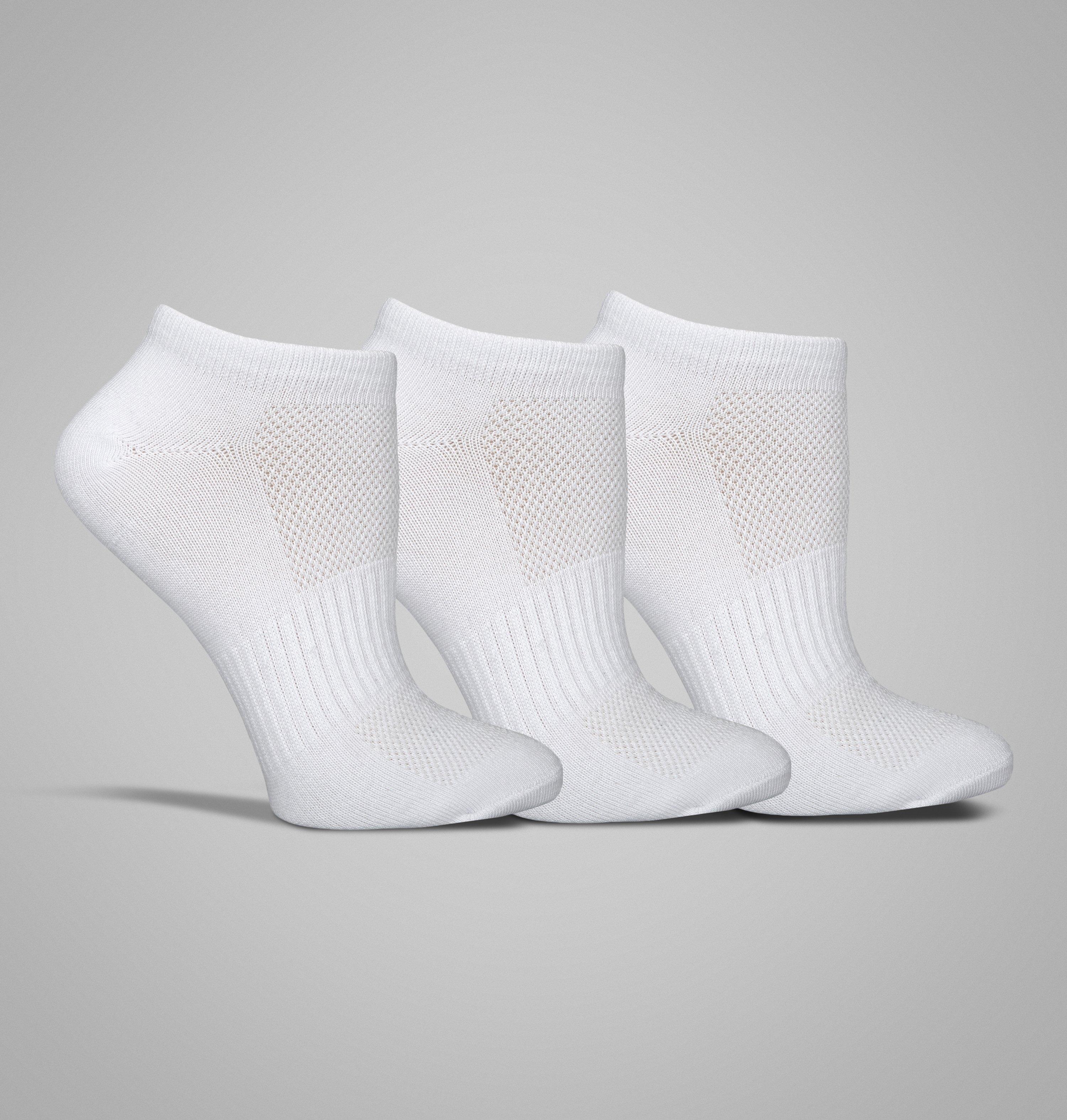 Women's Flat Knit No Show Socks - 3 Pack